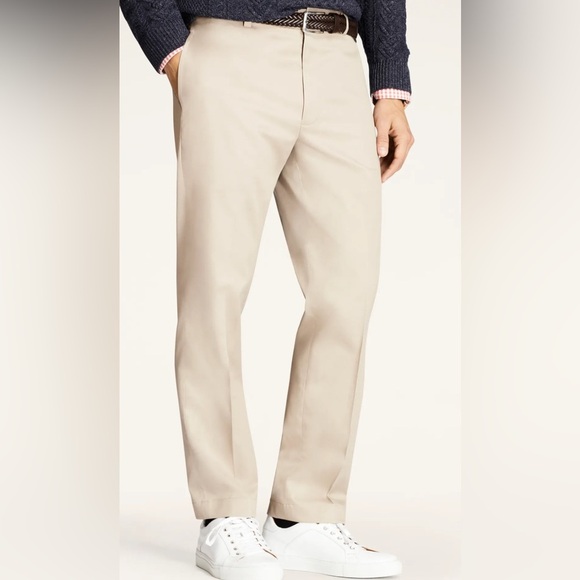 Brooks Brothers Clark Straight-Fit Stretch Advantage Chino® Pants - Picture 1 of 10